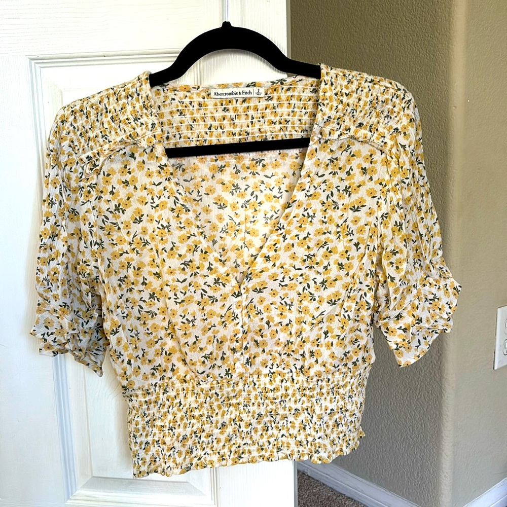 Abercrombie & Fitch Floral Top